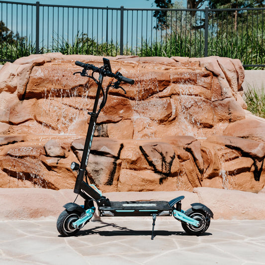 Bolzzen SuperStreet 4816 Dual Motor Performance Commuter E-Scooter