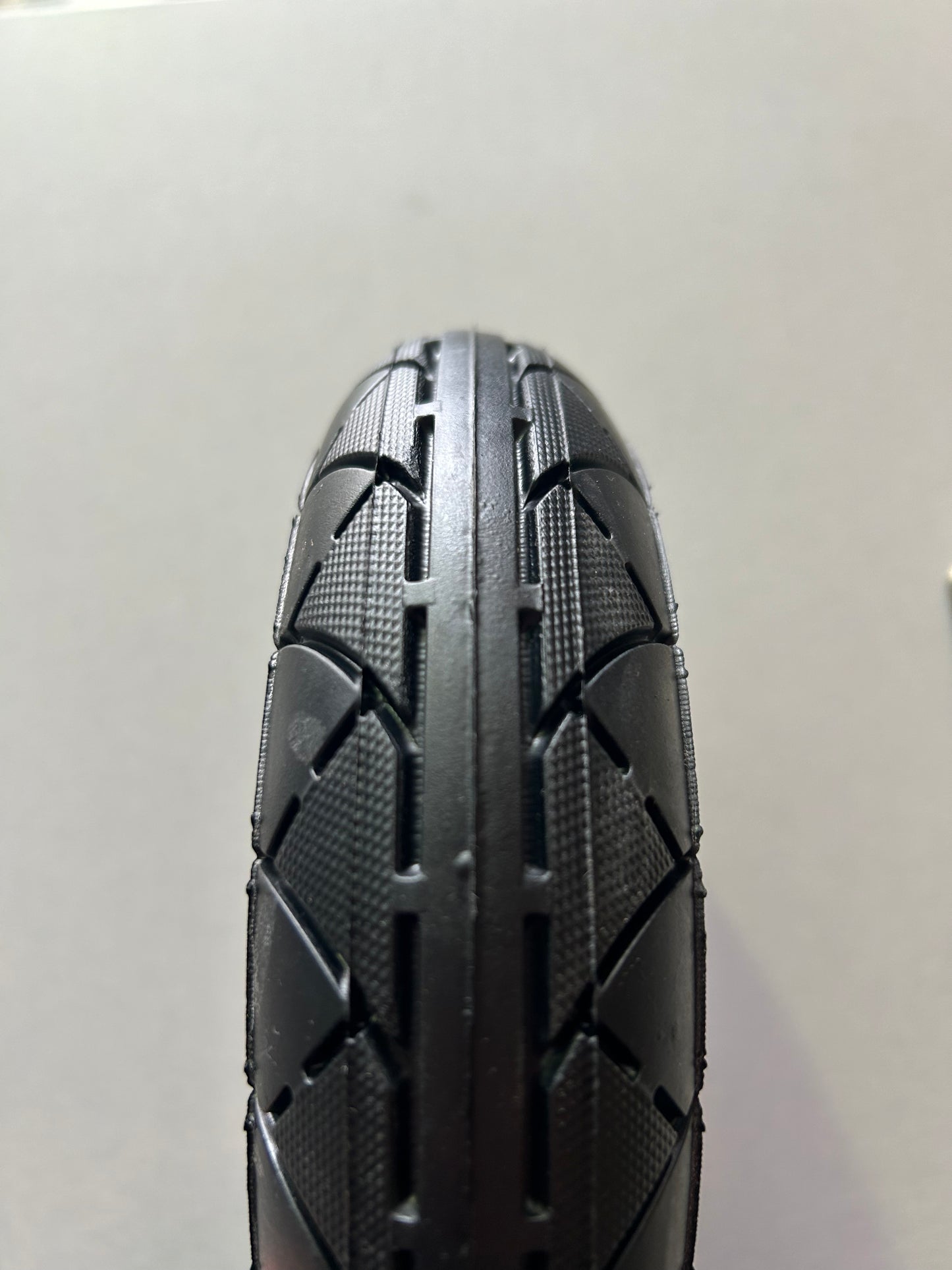 200x50 / 8 Inch Electric Scooter Tyre