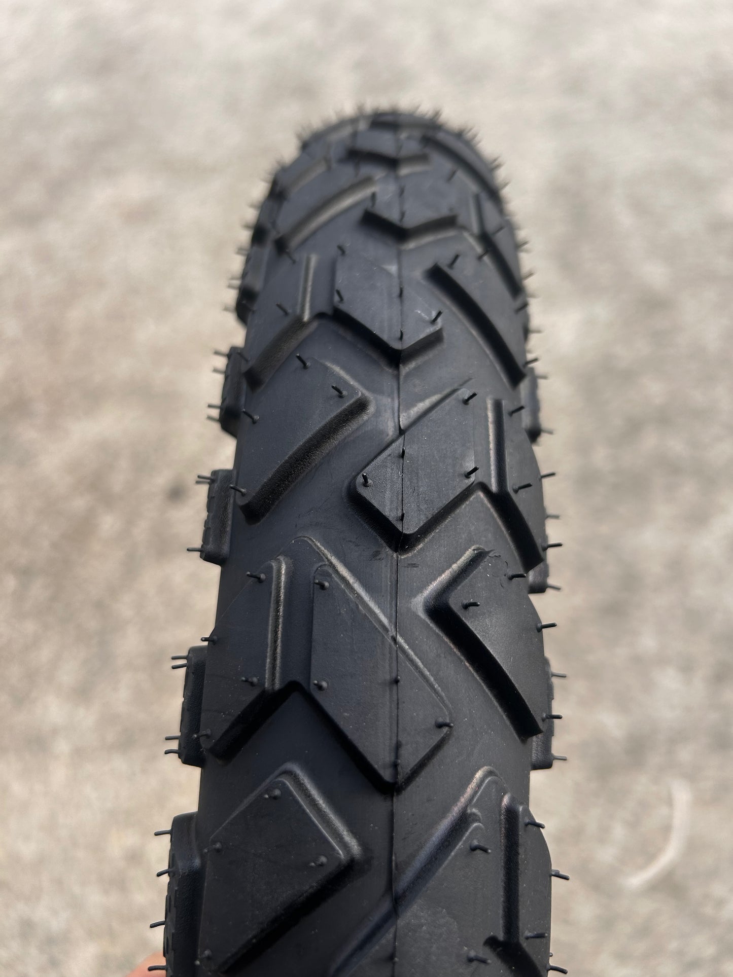 16 x 4 Fat Tyre