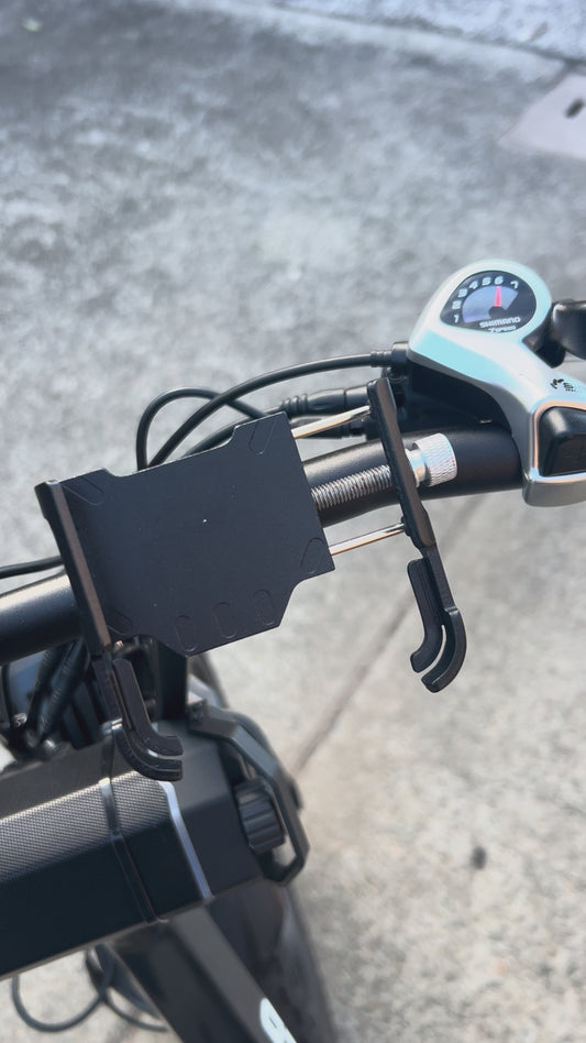 Aluminium Phone Holder (Bicycle or Motorcycle)
